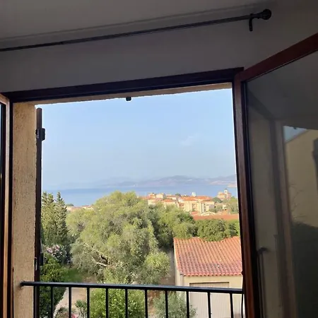 T1 L'Ile-Rousse (Corsica)